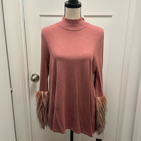NWT Alfani Faux Fur Sleeve Sweater 🎿 - Picture 1 of 5